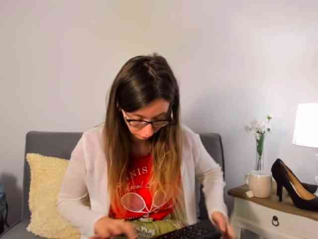 AnnaWonderful webcam