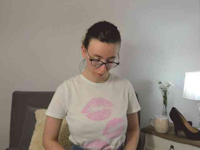 AnnaWonderful webcam
