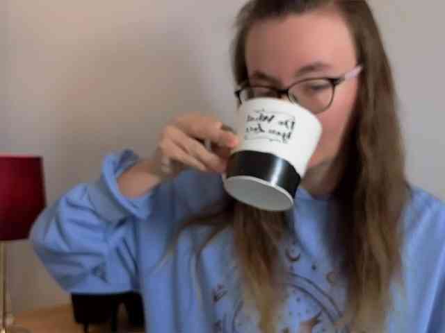 AnnaWonderful webcam