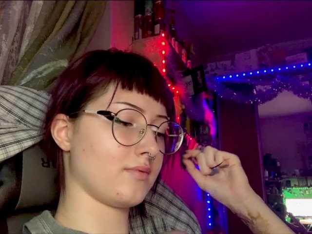 MilanaZaya live cam on BongaCams