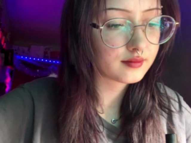 MilanaZaya live cam on BongaCams