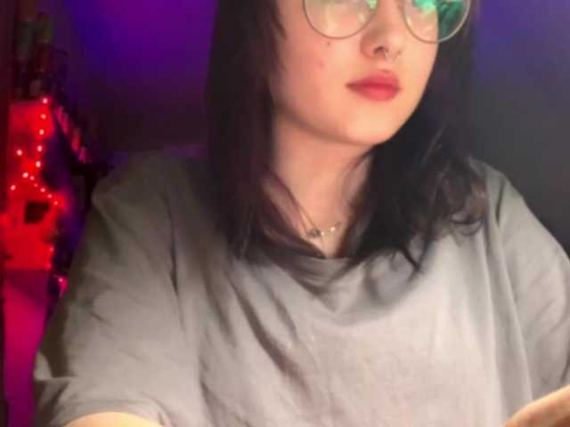 MilanaZaya live cam on BongaCams