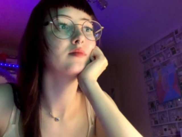 MilanaZaya live cam on BongaCams