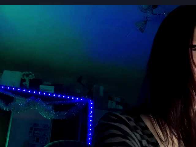 MilanaZaya live cam on BongaCams