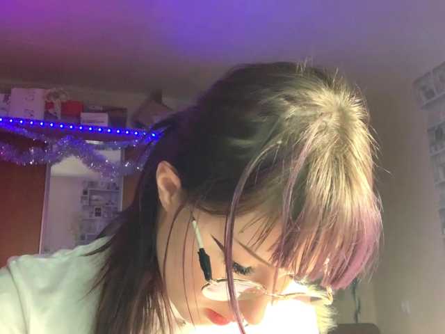 MilanaZaya live cam on BongaCams