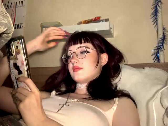 MilanaZaya live cam on BongaCams