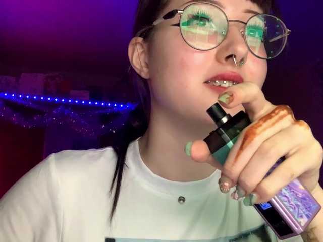 MilanaZaya live cam on BongaCams