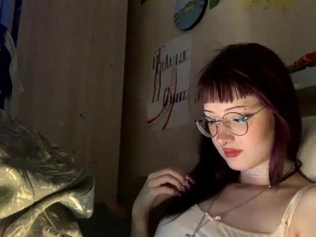 MilanaZaya live cam on BongaCams