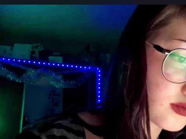 MilanaZaya live cam on BongaCams