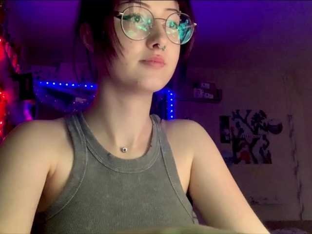 MilanaZaya live cam on BongaCams