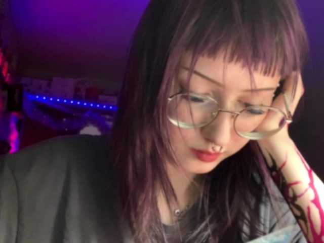 MilanaZaya live cam on BongaCams