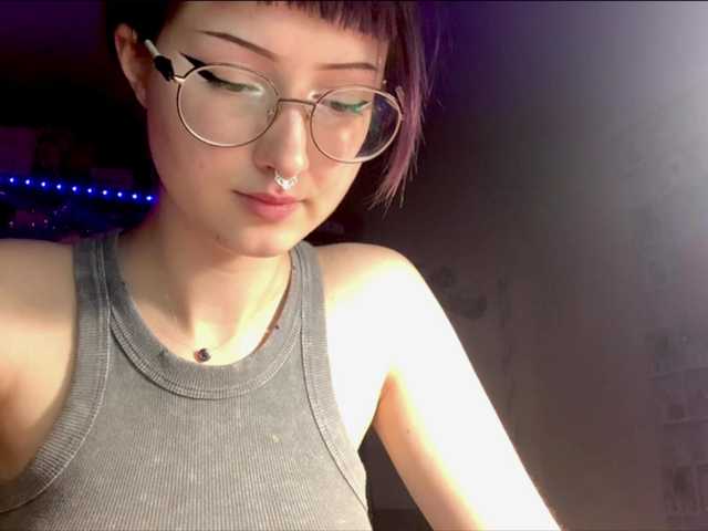 MilanaZaya live cam on BongaCams