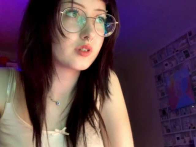 MilanaZaya live cam on BongaCams