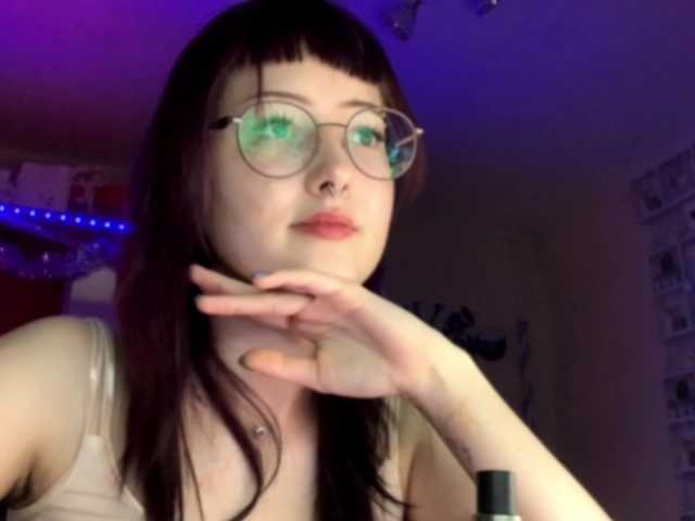 MilanaZaya live cam on BongaCams