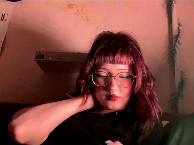 MilanaZaya live cam on BongaCams
