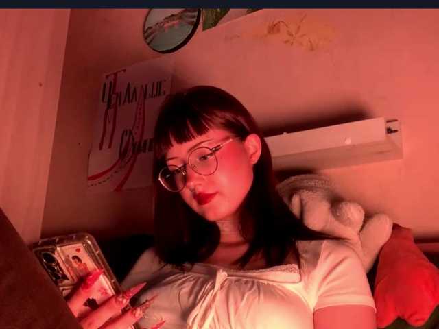MilanaZaya live cam on BongaCams