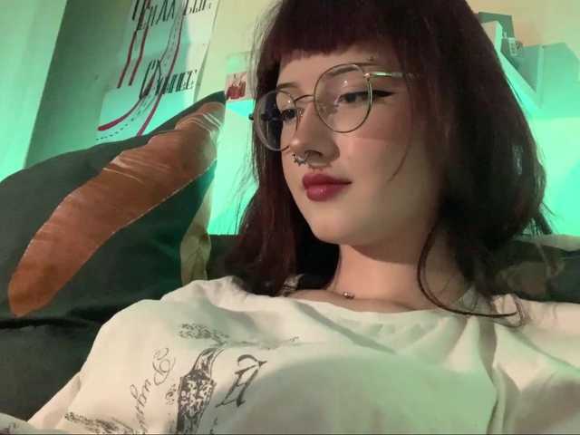 MilanaZaya live cam on BongaCams
