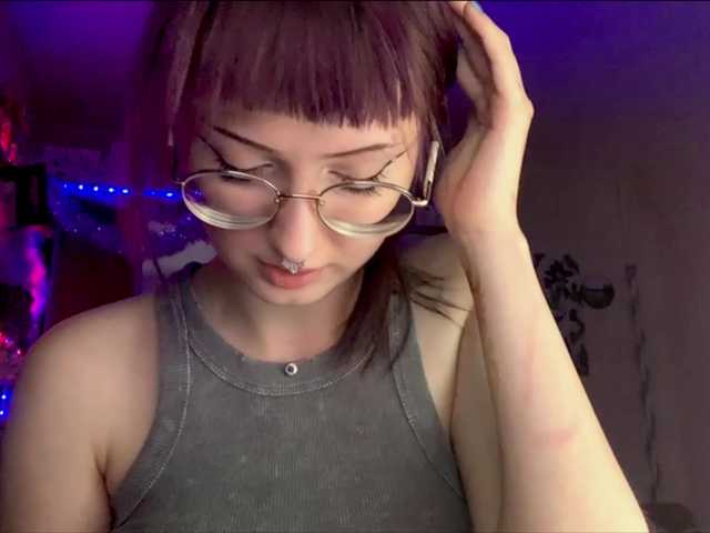 MilanaZaya live cam on BongaCams
