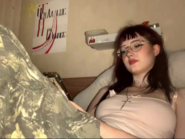 MilanaZaya live cam on BongaCams