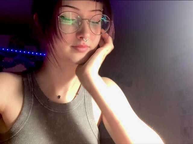 MilanaZaya live cam on BongaCams
