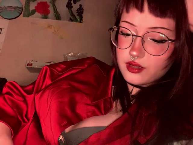 MilanaZaya live cam on BongaCams