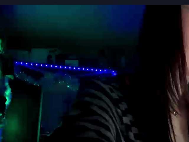 MilanaZaya live cam on BongaCams