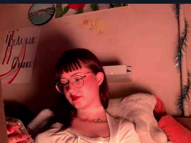 MilanaZaya webcam