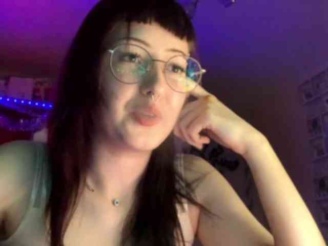 MilanaZaya webcam