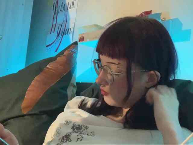MilanaZaya webcam