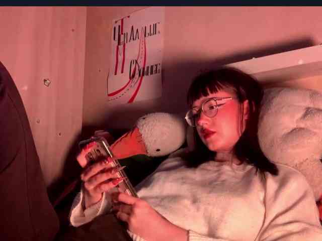 MilanaZaya webcam