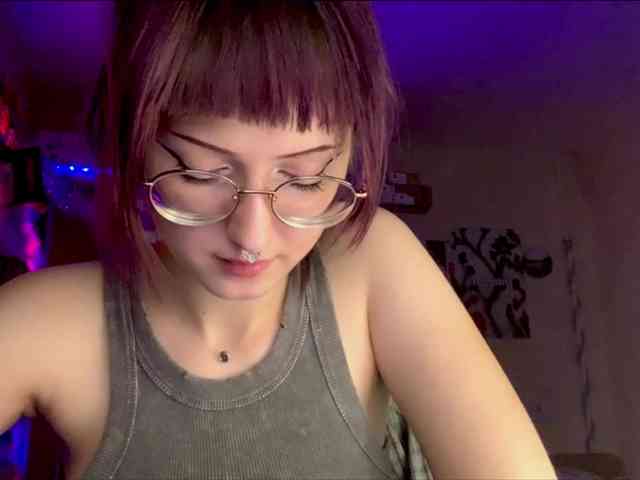MilanaZaya webcam