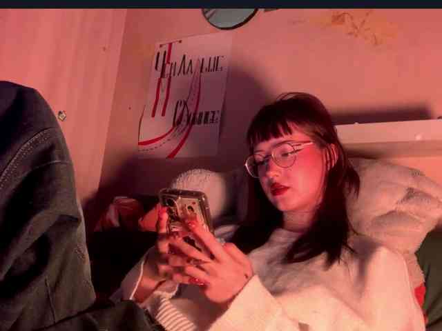 MilanaZaya webcam