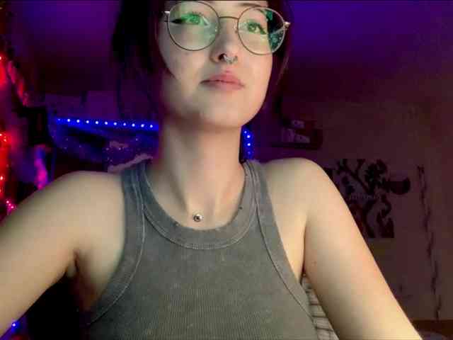 MilanaZaya webcam