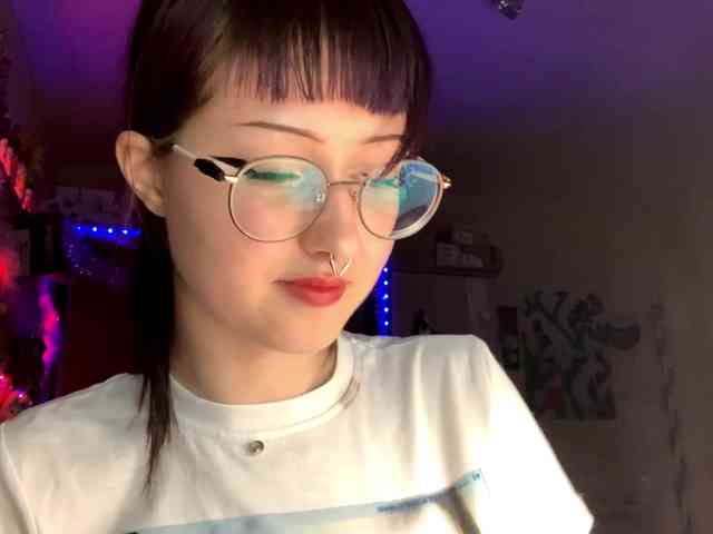 MilanaZaya webcam