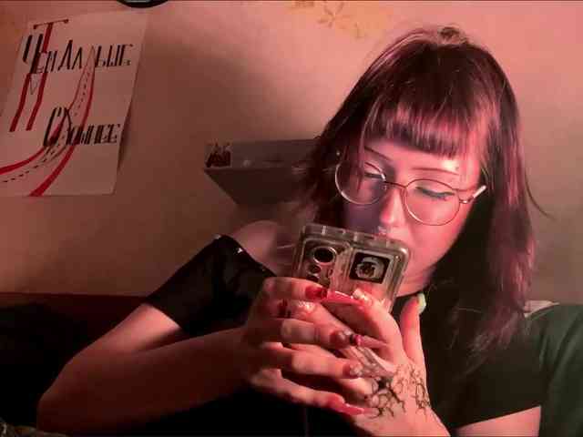 MilanaZaya Sex Cam Show