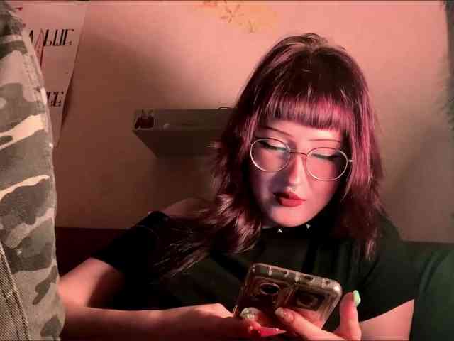 MilanaZaya Sex Cam Show