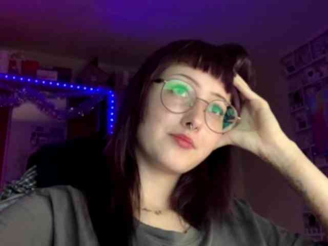 MilanaZaya webcam