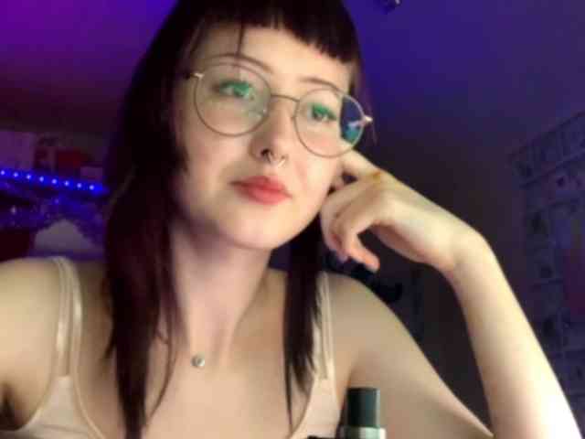 MilanaZaya webcam