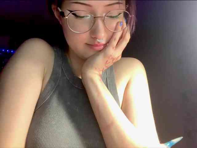 MilanaZaya webcam