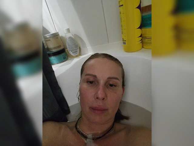 Bella07