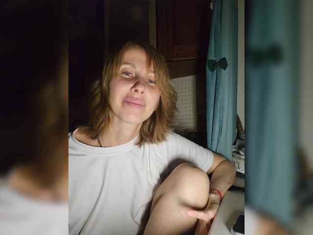 Bella07 webcam
