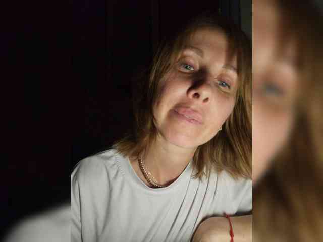 Bella07 webcam