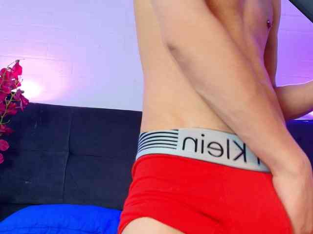 SkylenSnow Sex Cam Show