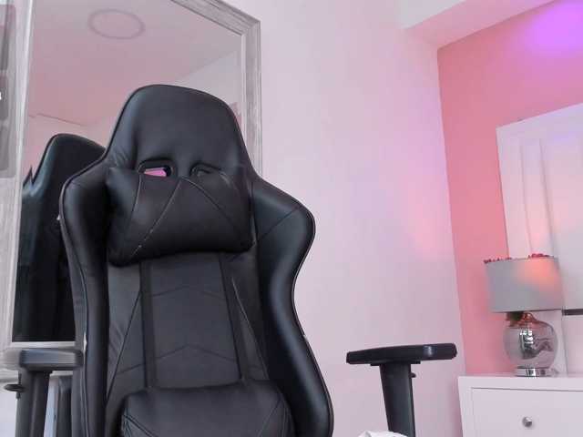 JadeHarlow live cam on BongaCams