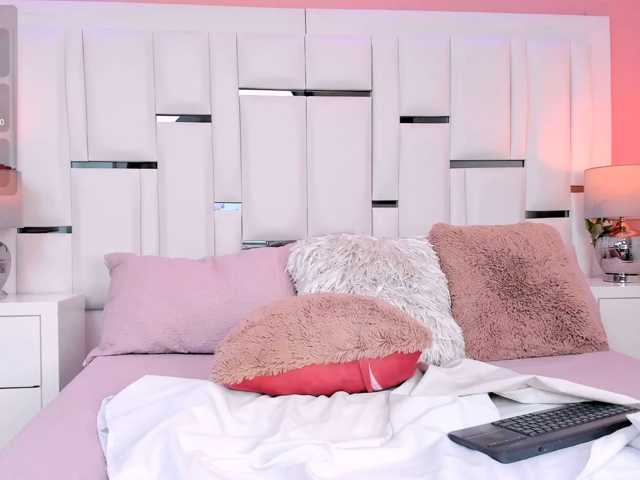 JadeHarlow live cam on BongaCams