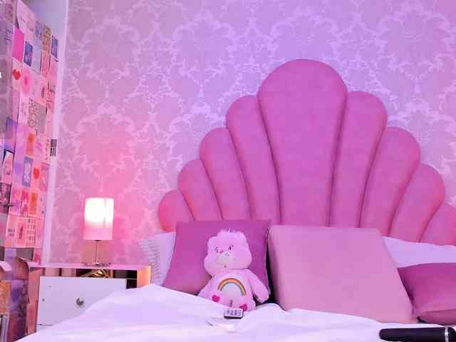 JadeHarlow webcam