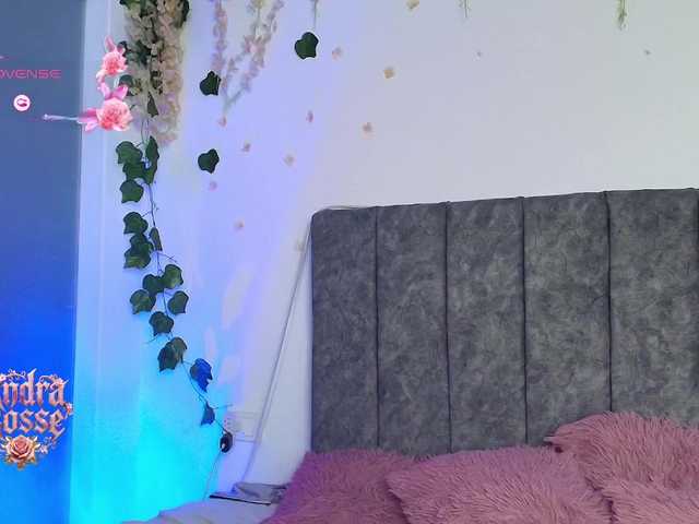 andraarosse live cam on BongaCams
