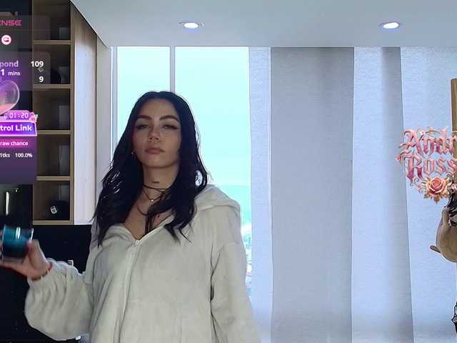 andraarosse live cam preview