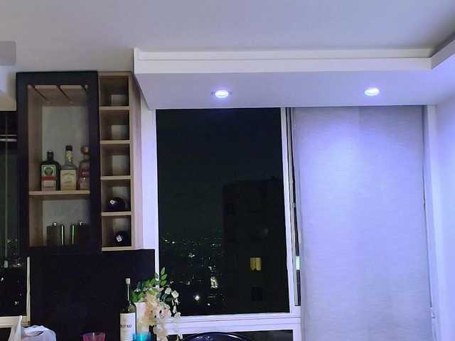 andraarosse live cam preview