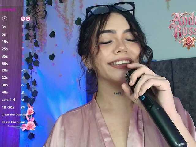 andraarosse live cam on BongaCams